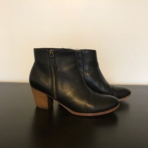 Crown Vintage Black Leather Booties